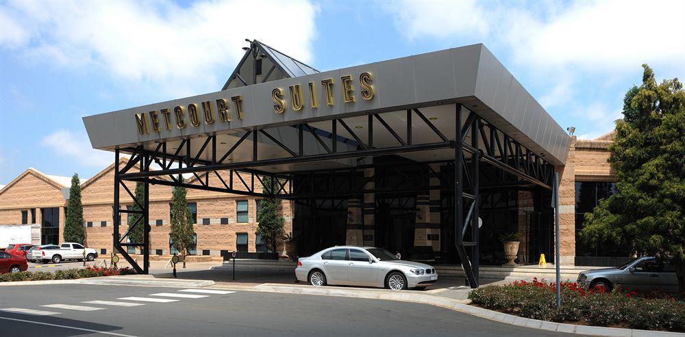 Peermont Metcourt Suites At Emperors Palace Kempton Park Eksteriør bilde