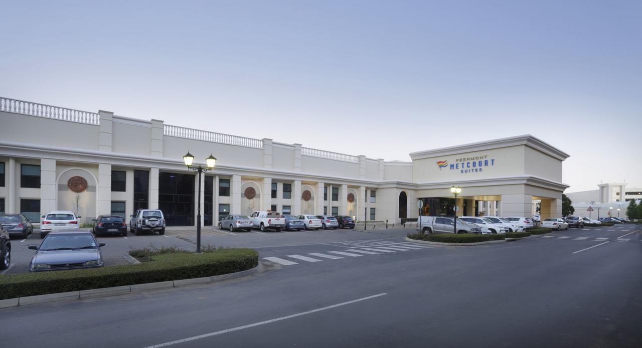 Peermont Metcourt Suites At Emperors Palace Kempton Park Eksteriør bilde
