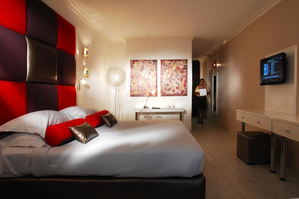 Peermont Metcourt Suites At Emperors Palace Kempton Park Eksteriør bilde