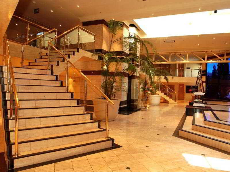 Peermont Metcourt Suites At Emperors Palace Kempton Park Eksteriør bilde