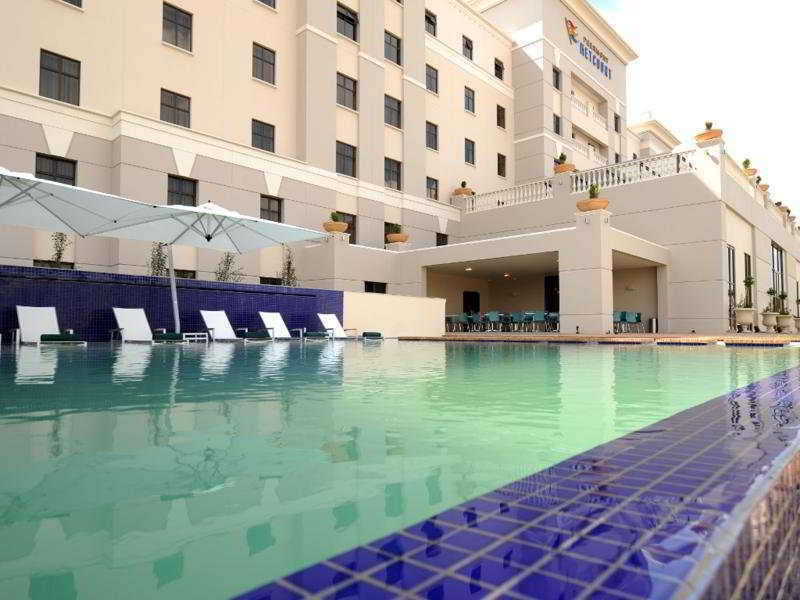 Peermont Metcourt Suites At Emperors Palace Kempton Park Eksteriør bilde